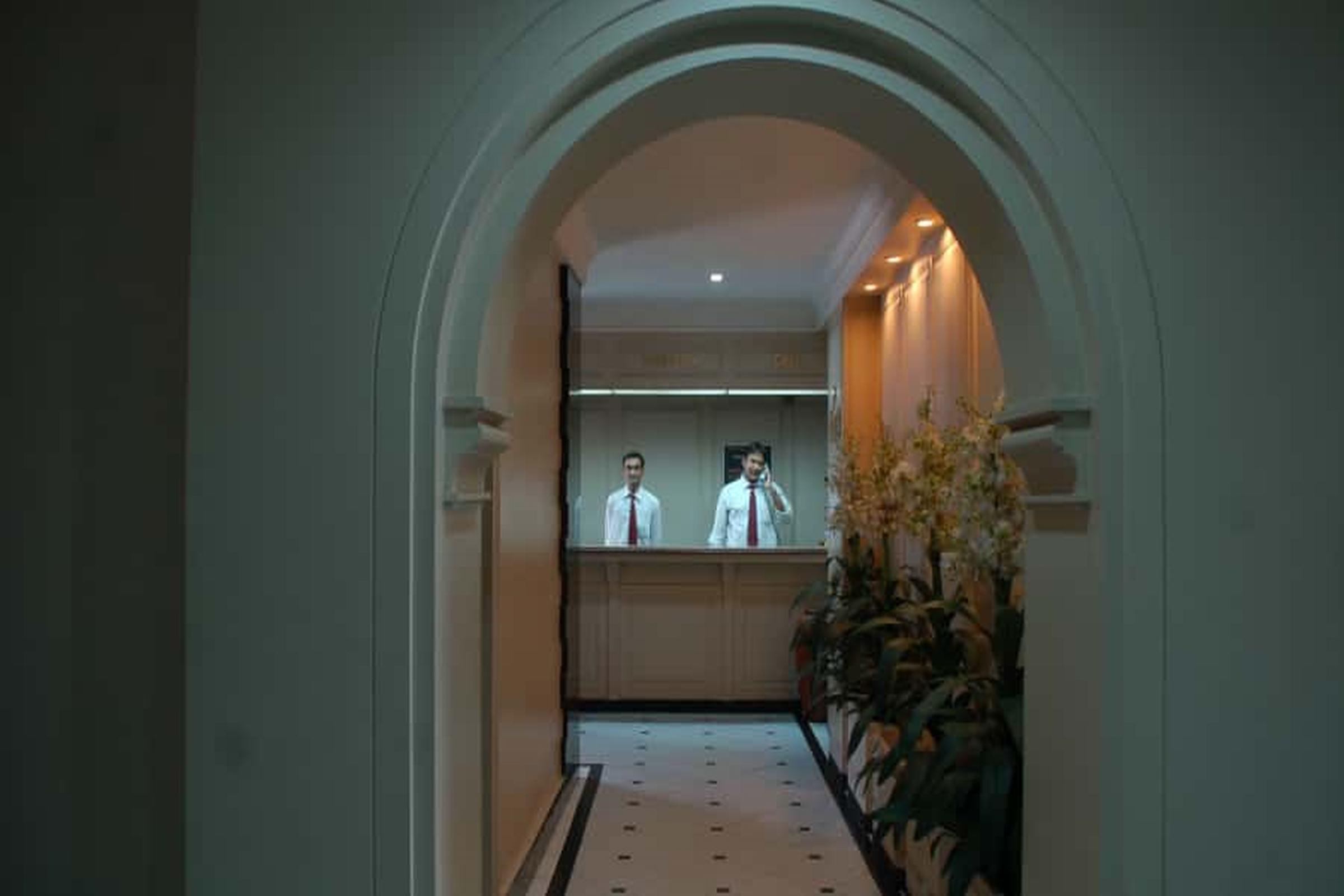 Park Palace Hotel Kolkata Exterior photo