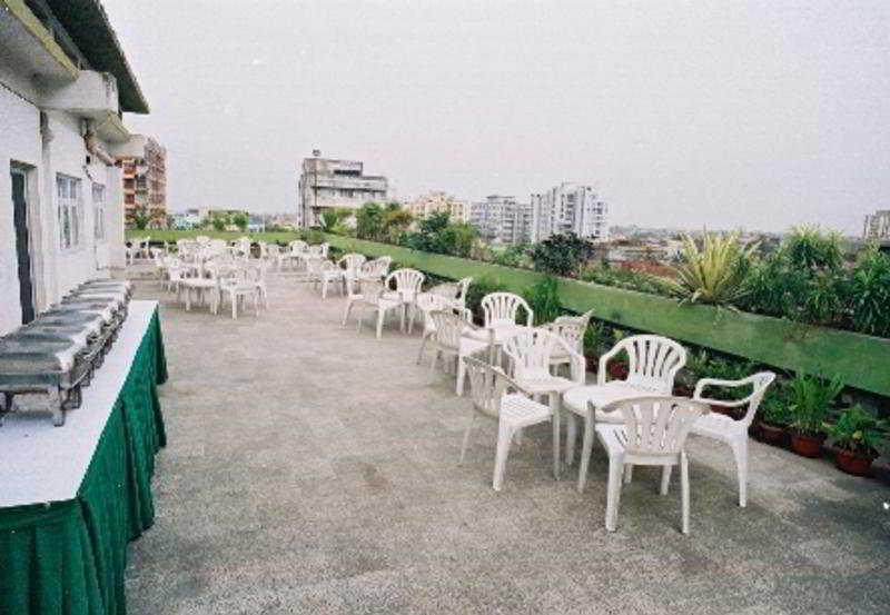 Park Palace Hotel Kolkata Exterior photo